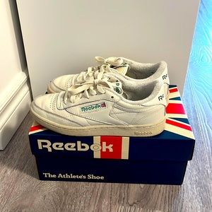 Reebok Club C vintage shoes